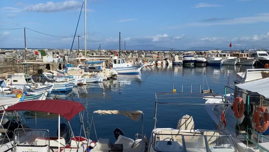 Güzelçamlı marina