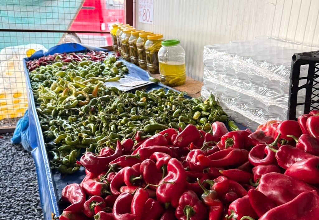 Davutlar bahçe yolları, bir manav tezgahı