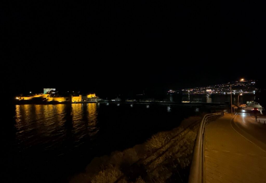 Güvercinada yokuşunda evlilik teklifi