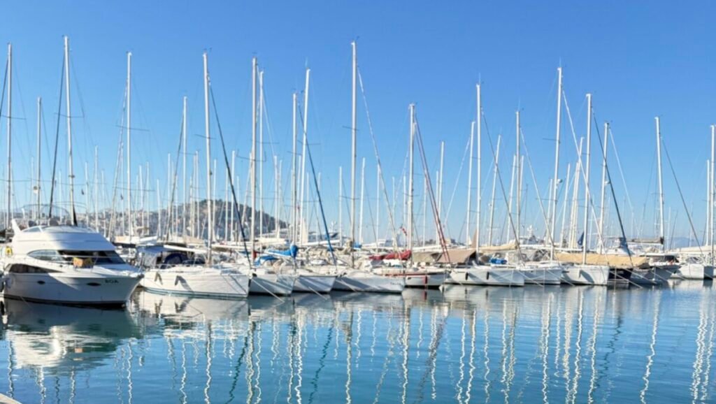 Marinada açılan yeni avmnin manzarası